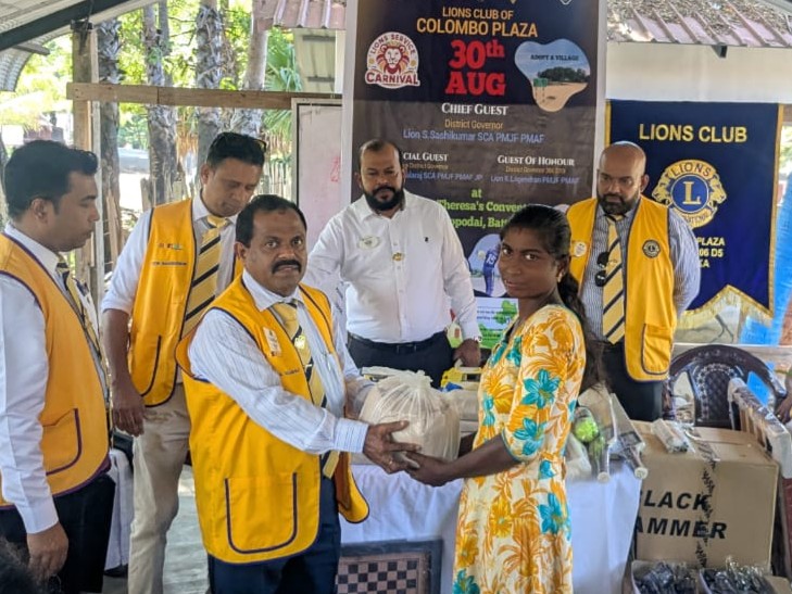 Distributing Dry Ration Packs @Service Carnival